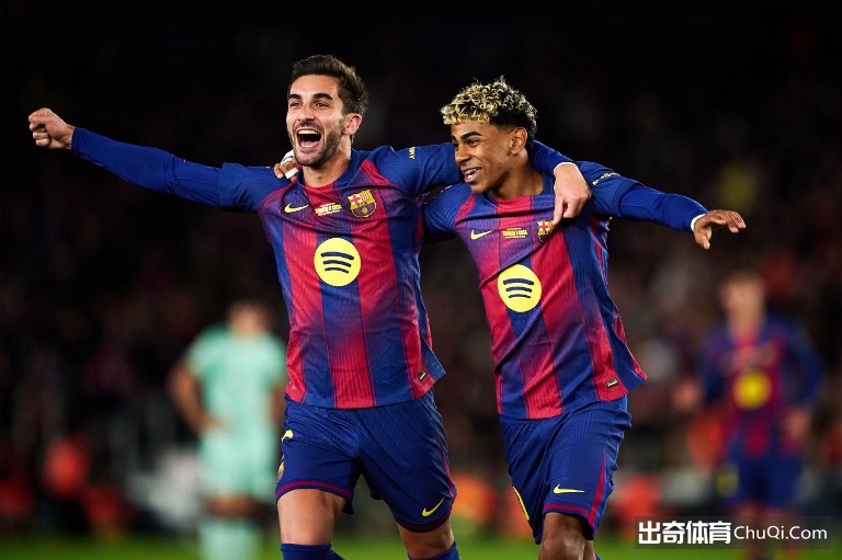 阿诺德惊艳,远射建功,基耶萨亮相,足彩狗,足球赛事平台,足球比赛资讯,足球赛事数据,足球赛事信息